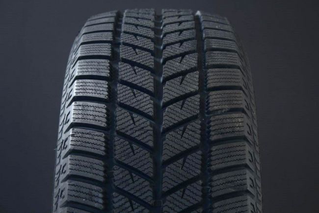 185/65R15 DYNAMO SNOW-H MWH01 FRIKTION