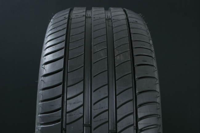 275/40R18 MICHELIN PRIMACY 3 RUNFLAT