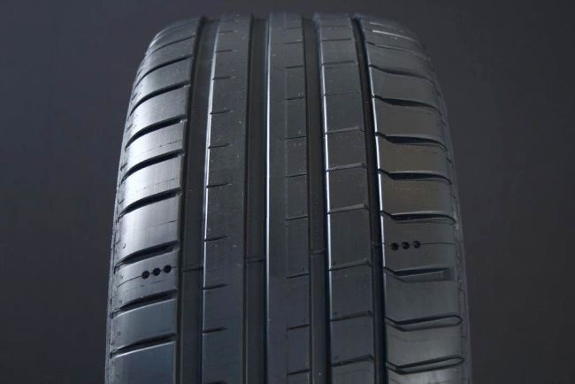 205/45R16 MICHELIN PILOT SPORT 5