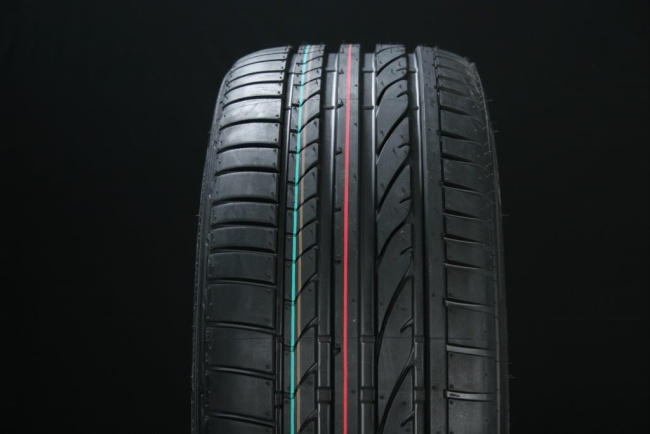 265/35R19 BRIDGESTONE POTENZA RE050A