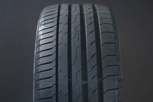 255/45R20 NEXEN N'FERA SPORT SUV