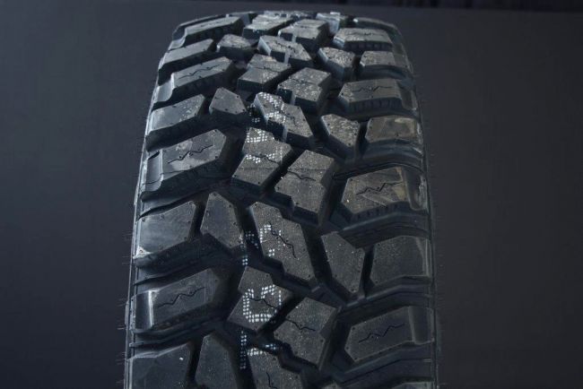 245/75R16 COOPER DISCOVERER STT PRO