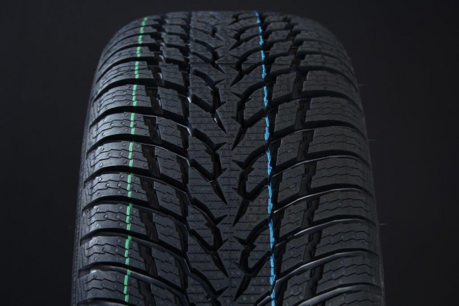 195/55R16 NOKIAN WR SNOWPROOF FRIKTION OUTLET ryhmss OUTLET / KITKARENKAAT @ Svenska Gummihuset AB (OF1619555NOKISNOW)