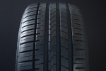 235/45R17 FALKEN AZENIS FK510 OUTLET ryhmss OUTLET / KESRENKAAT @ Svenska Gummihuset AB (OS1723545FALAZ510)